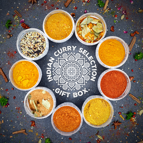 Indian Curry Blends and Masalas Selection Box 9 Spice Pots with a handy easy to follow recipe card