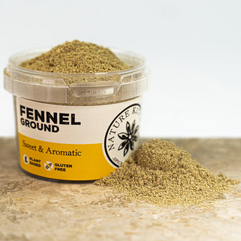 Ground fennel in a pot
