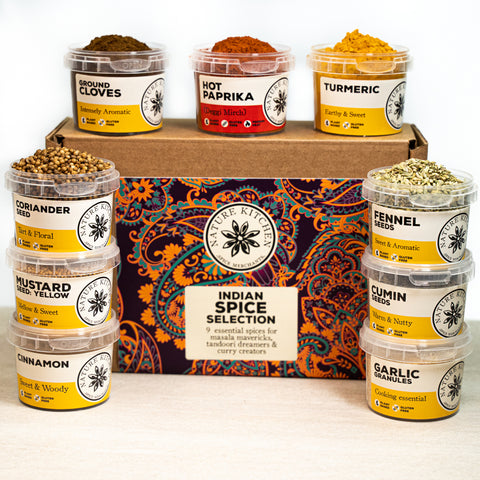 Indian Spice Selection Gift Box with 9 Spice Pots and Recipe Cards