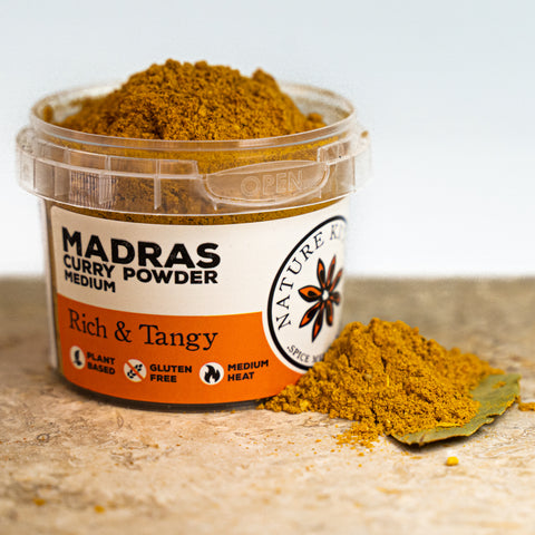 Madras medium curry powder in a pot